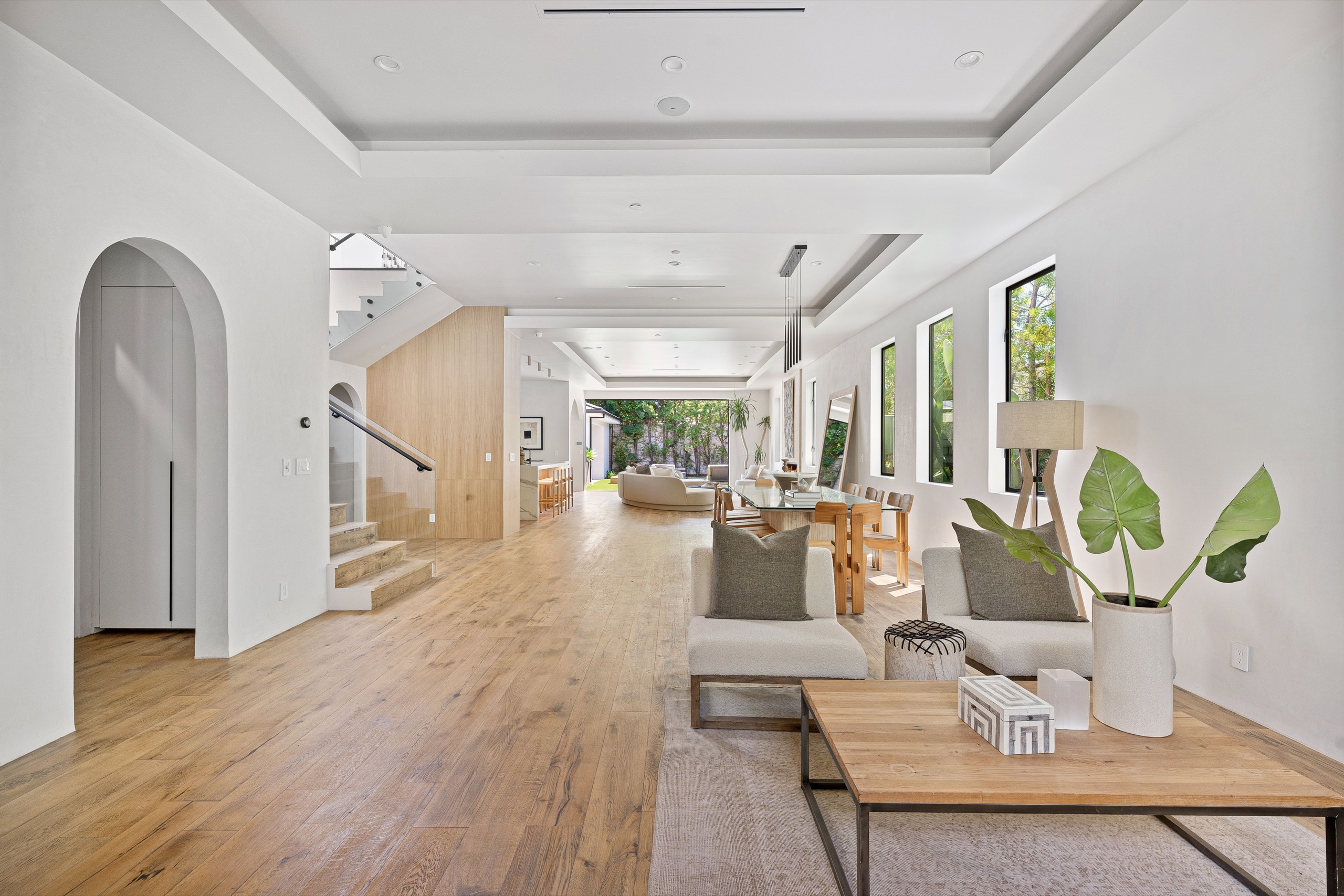 A contemporary luxury home with indoor-outdoor living
